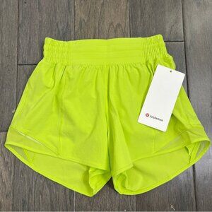 Lululemon NWT Hotty Hot High-Rise Lined Short 4" Sour Grape